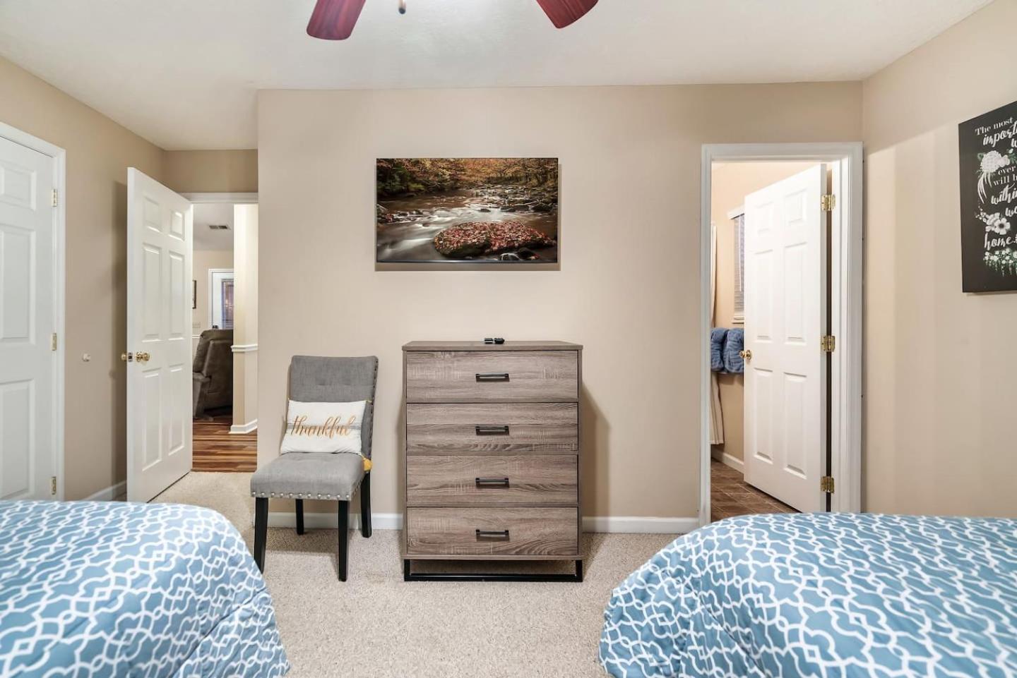 1 Mile To Pkwy, Pets, Hot Tub, Creekside, Porch Villa Pigeon Forge Dış mekan fotoğraf
