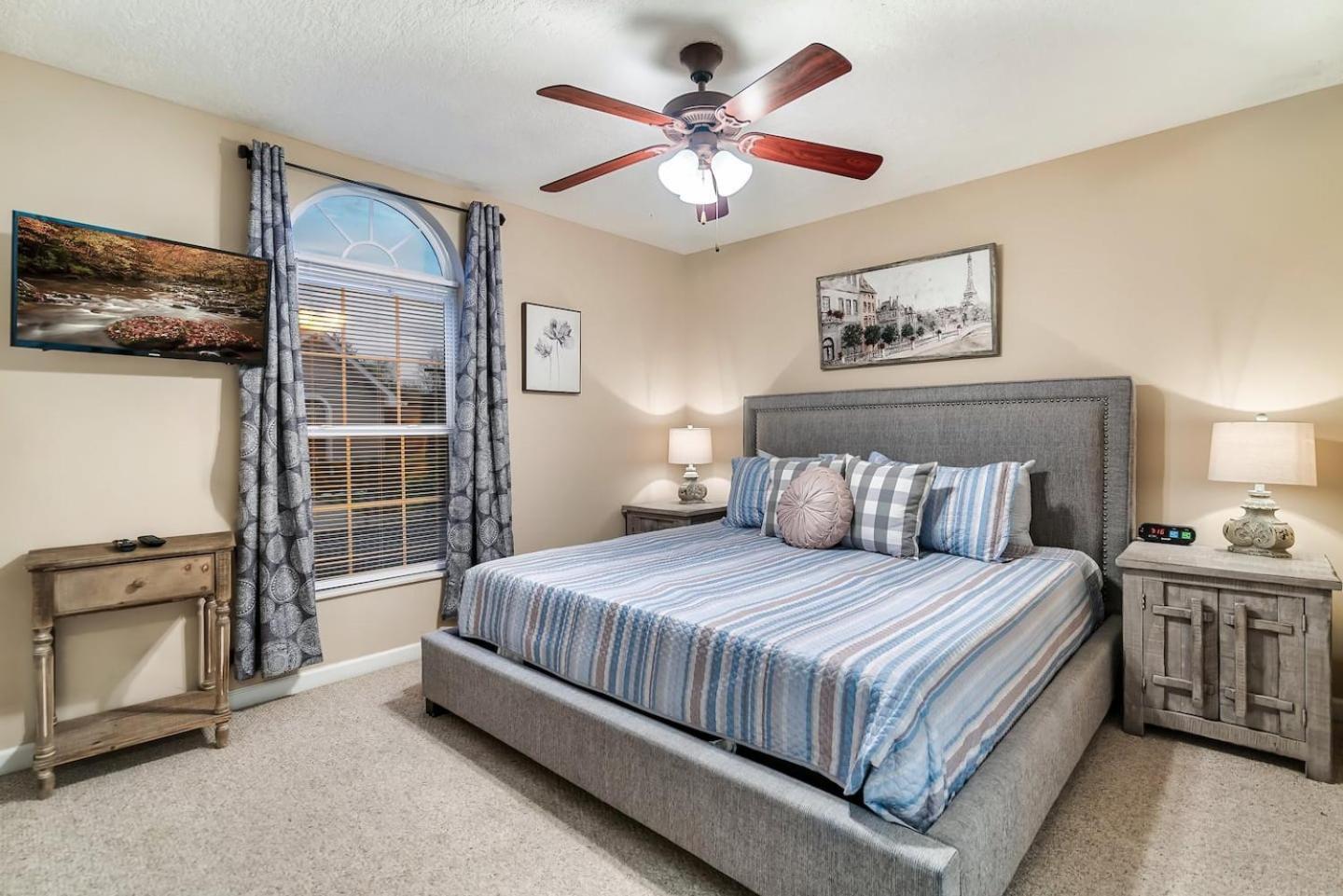1 Mile To Pkwy, Pets, Hot Tub, Creekside, Porch Villa Pigeon Forge Dış mekan fotoğraf